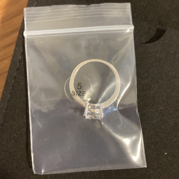 Brand New. Modern Gents. The enchanted. Size 5 - Picture 6 of 7